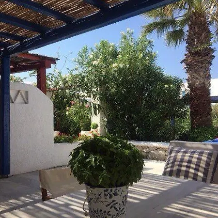 Mykonian House With Shared Pool